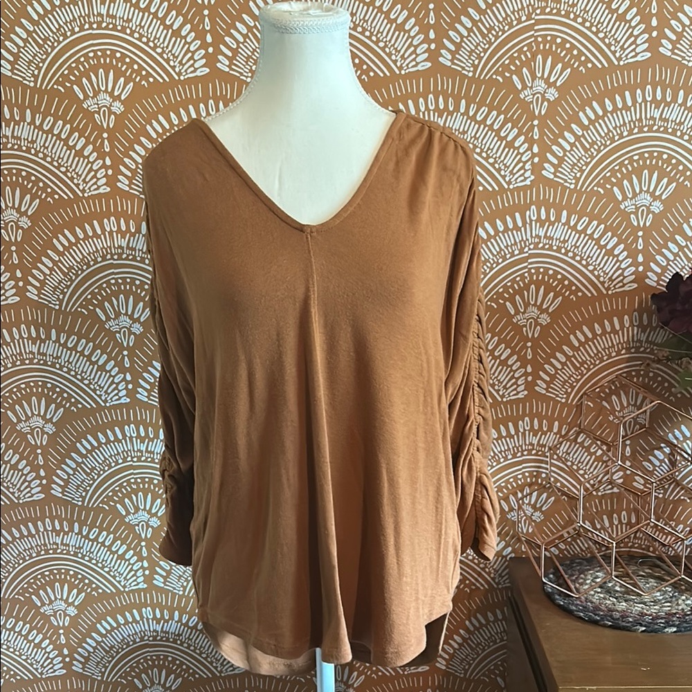 H by Bordeaux Batwing Sleeve Sweater